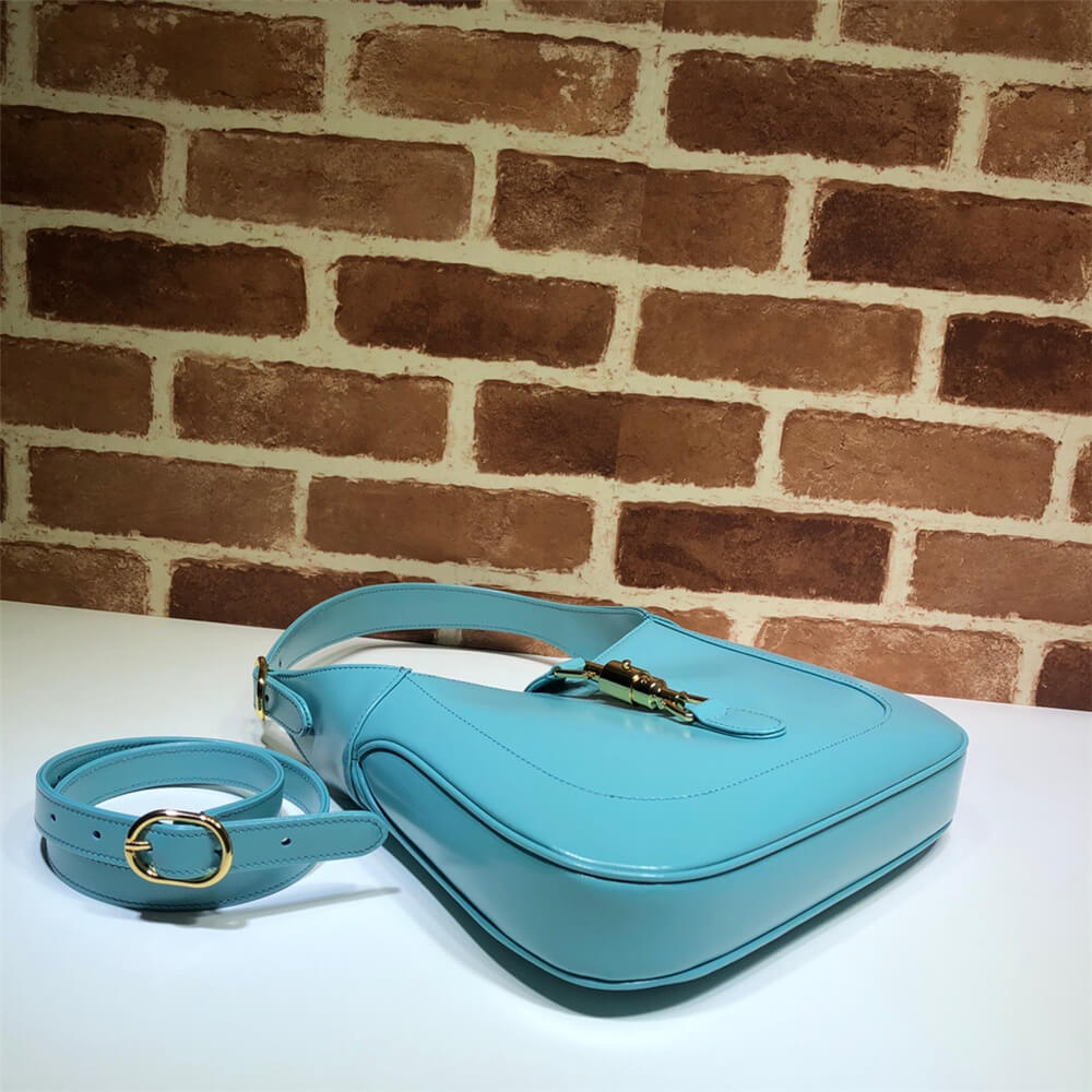 30 MONTAIGNE AVENUE BAG