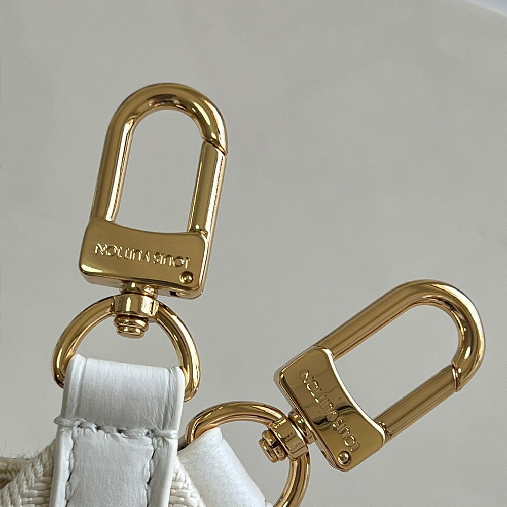 CHANEL Classic Flap Handbag