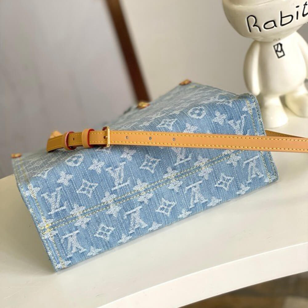 LOEWE Small Hammock bag in soft grained calfskin
