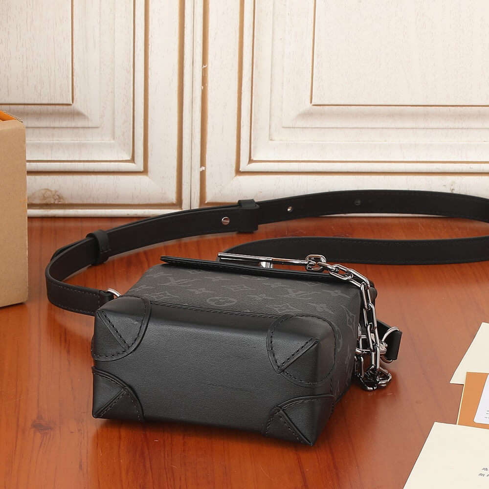 G*u*i diana medium shoulder bag