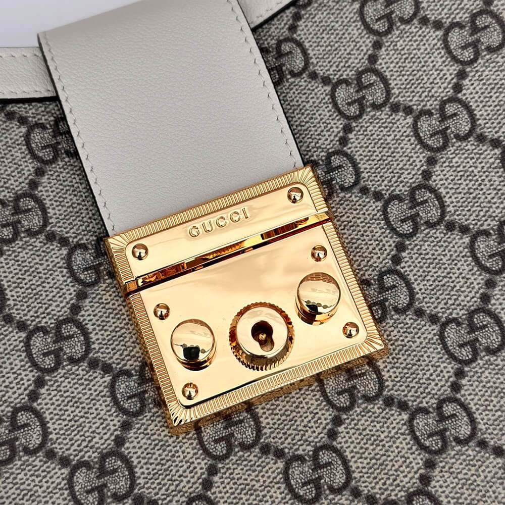 G*u*i diana medium shoulder bag