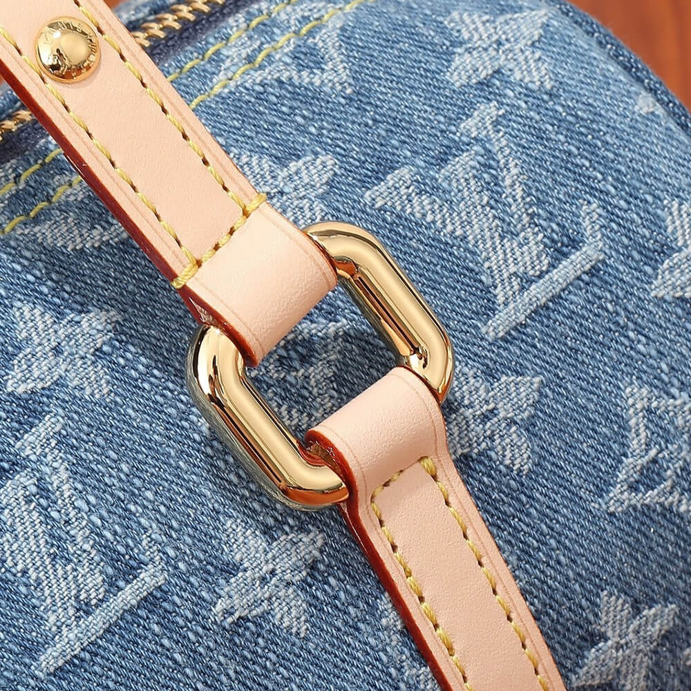 CHANEL BACKPACK(HIGH-END GRADE)