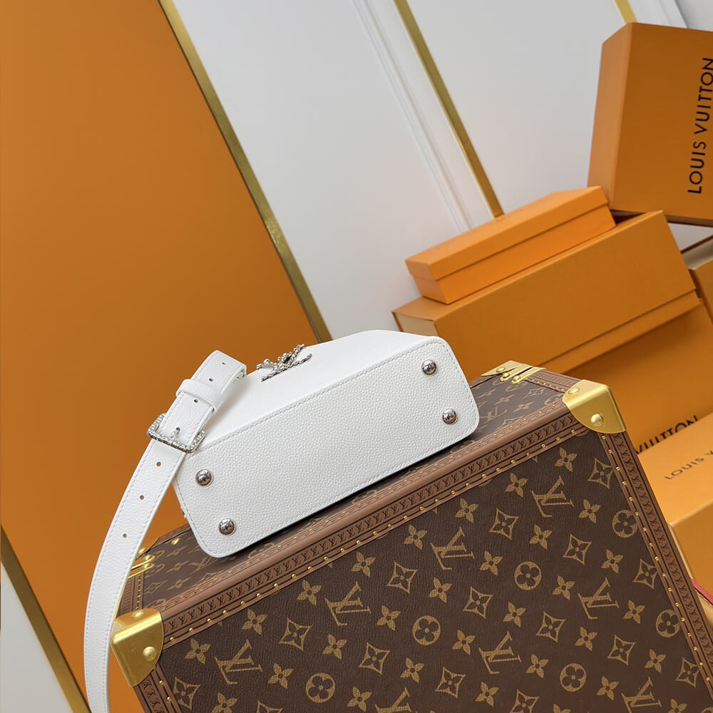 Chanel mini flap(HIGH-END GRADE)